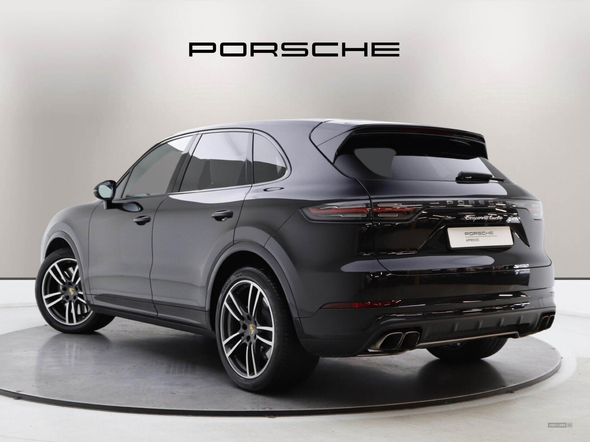 Jun 2018 Porsche Cayenne Turbo 5dr Tiptronic S