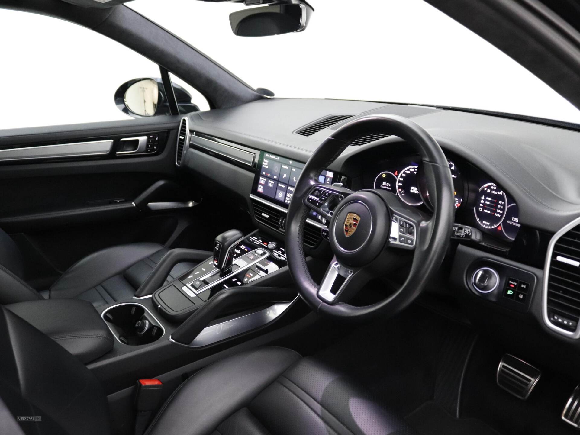 Jun 2018 Porsche Cayenne Turbo 5dr Tiptronic S