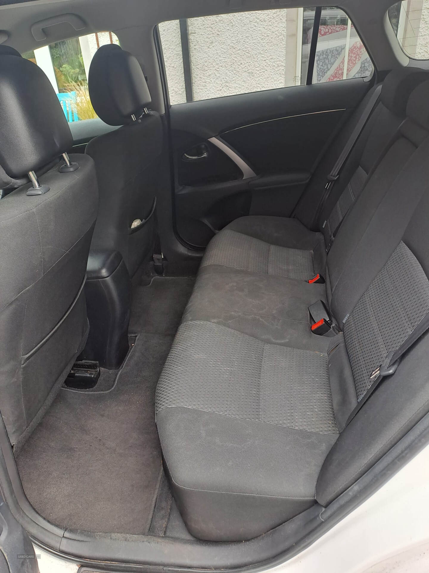 Mar 2014 Toyota Avensis 2.0 D-4D Icon 5dr