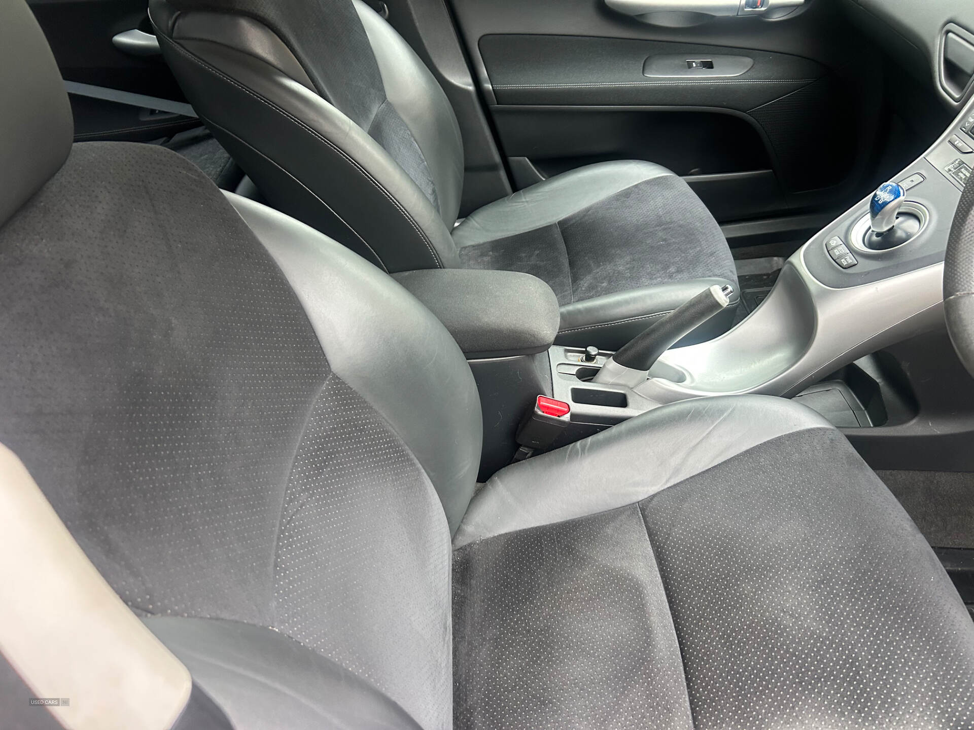 Toyota Auris HATCHBACK in Antrim