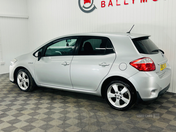 Toyota Auris HATCHBACK in Antrim