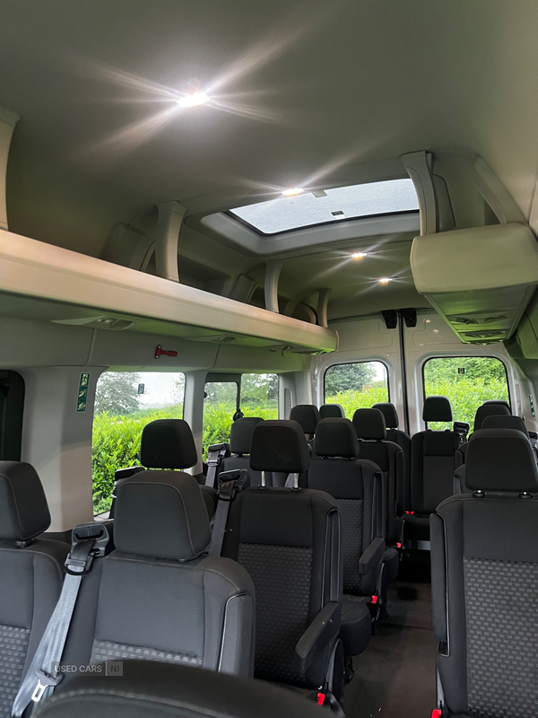 Ford Transit 460 L4 MINIBUS DIESEL RWD in Antrim