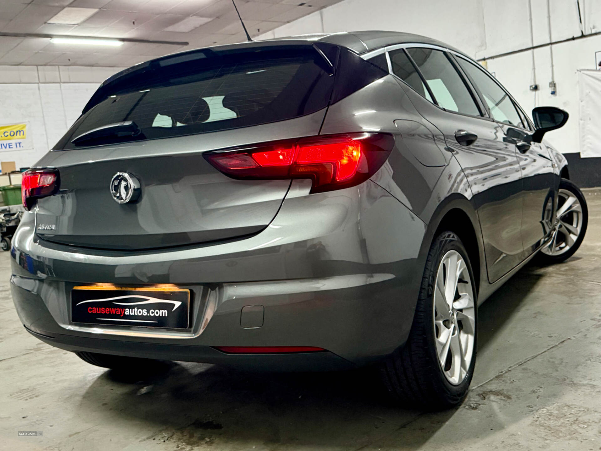Mar 2021 Vauxhall Astra 1.2 Turbo 145 SRi 5dr
