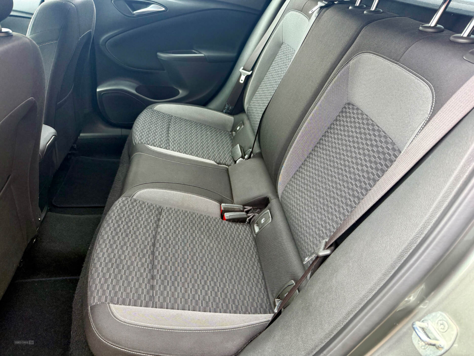 Mar 2021 Vauxhall Astra 1.2 Turbo 145 SRi 5dr