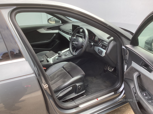 Audi A4 DIESEL SALOON in Down