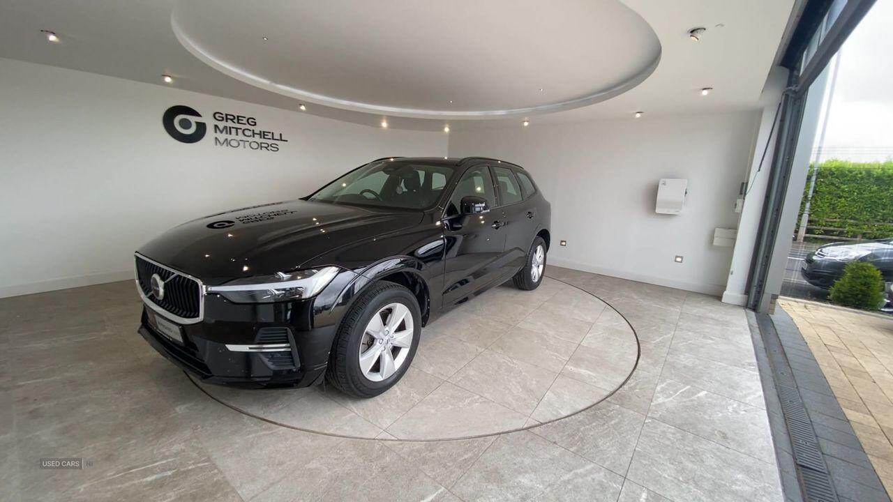 Jan 2022 Volvo XC60 2.0 B4D Momentum 5dr AWD Geartronic