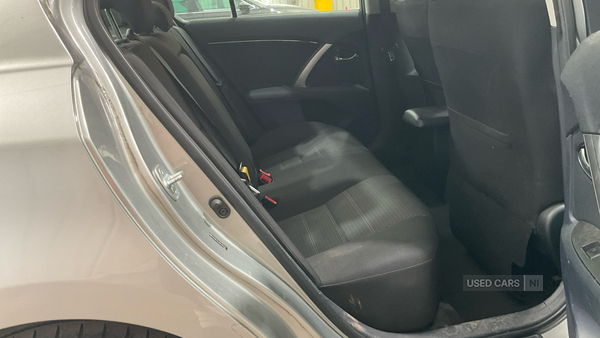 Toyota Avensis DIESEL SALOON in Derry / Londonderry