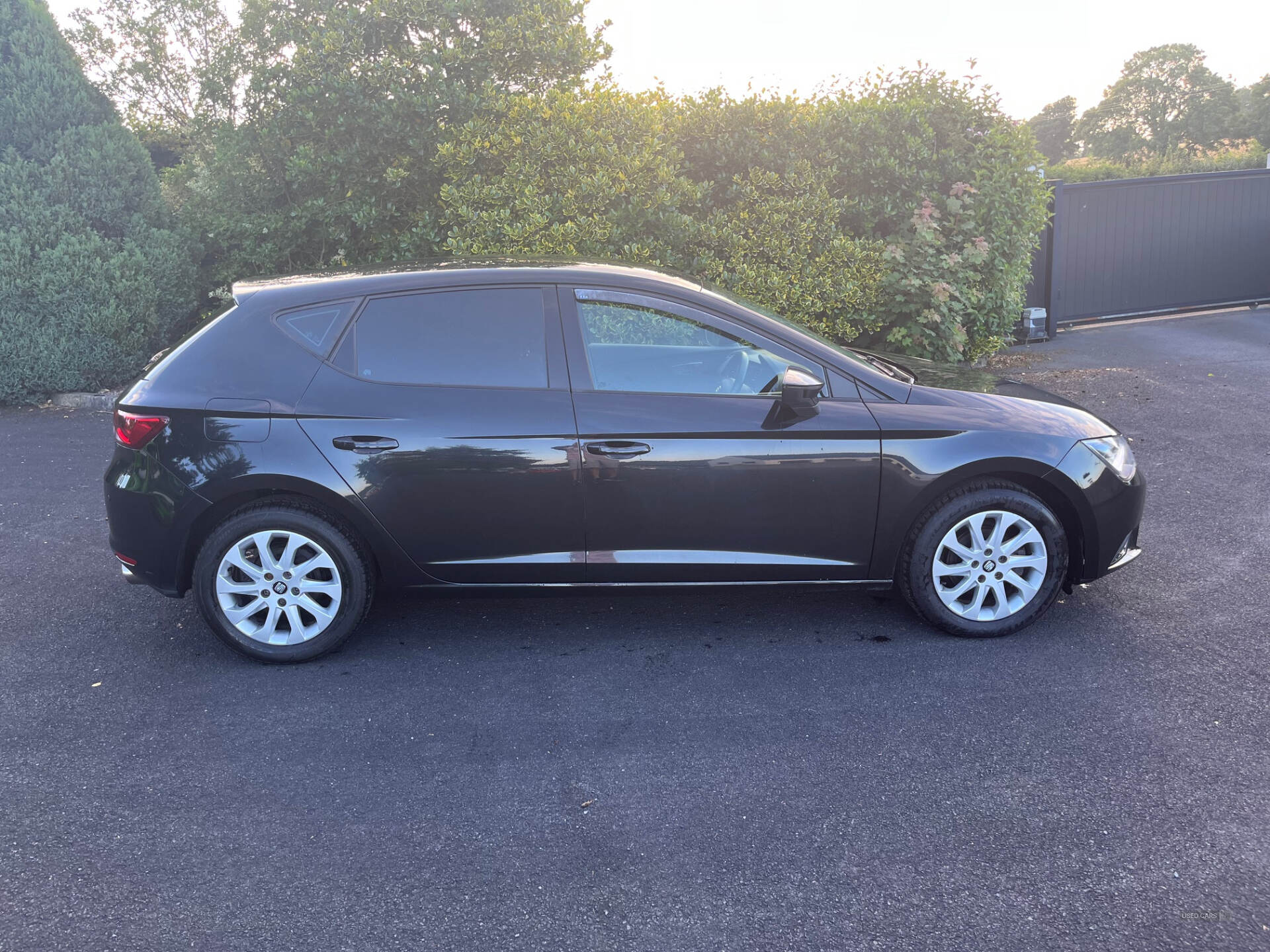 Jun 2015 Seat Leon 1.6 TDI SE 5dr [Technology Pack]