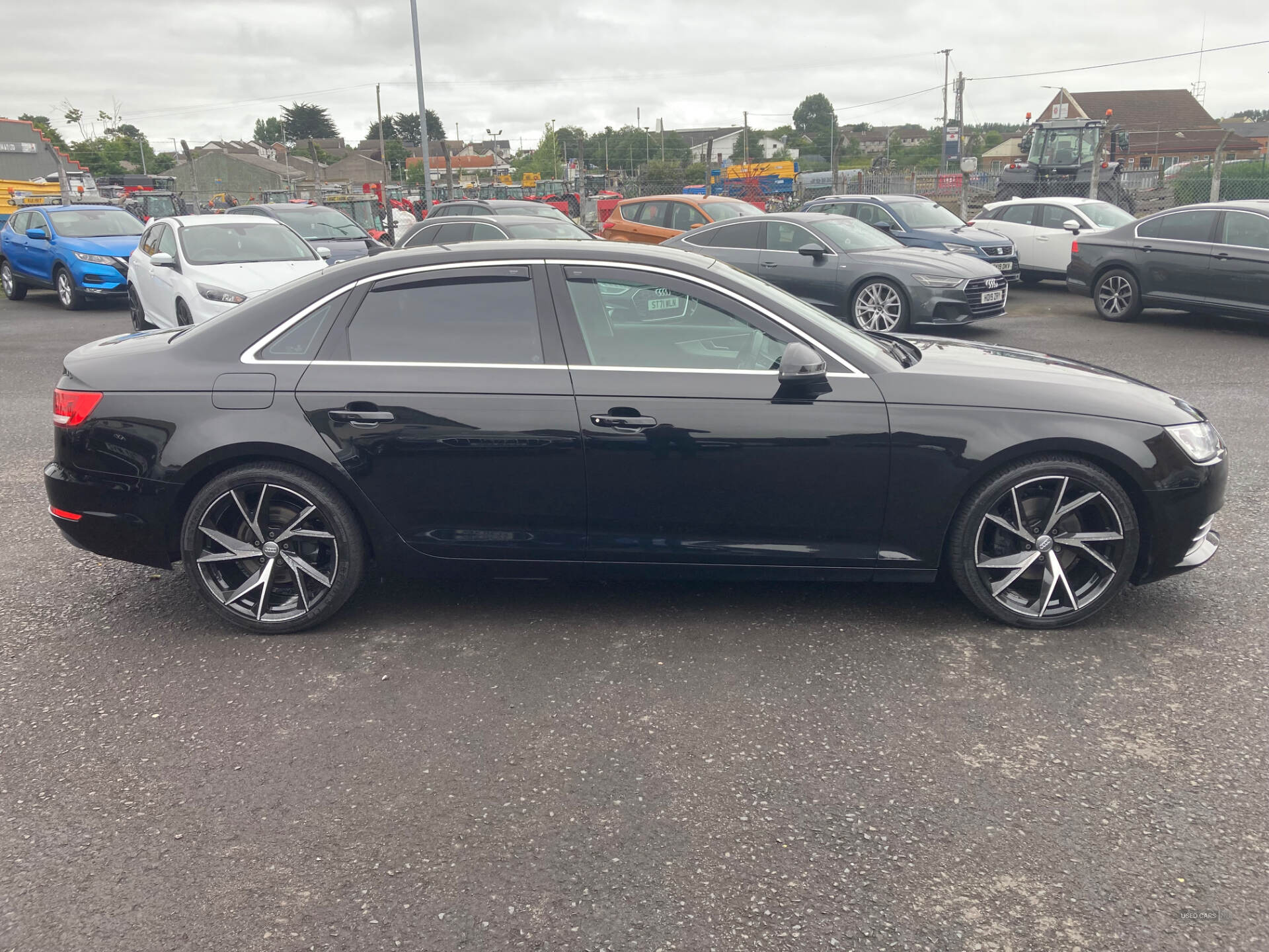 Audi A4 DIESEL SALOON in Antrim