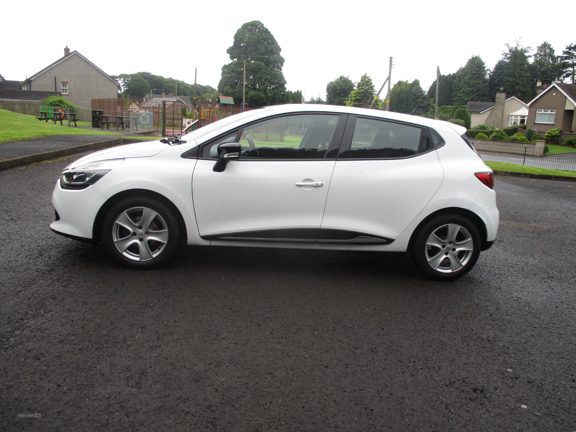 Renault Clio HATCHBACK in Derry / Londonderry