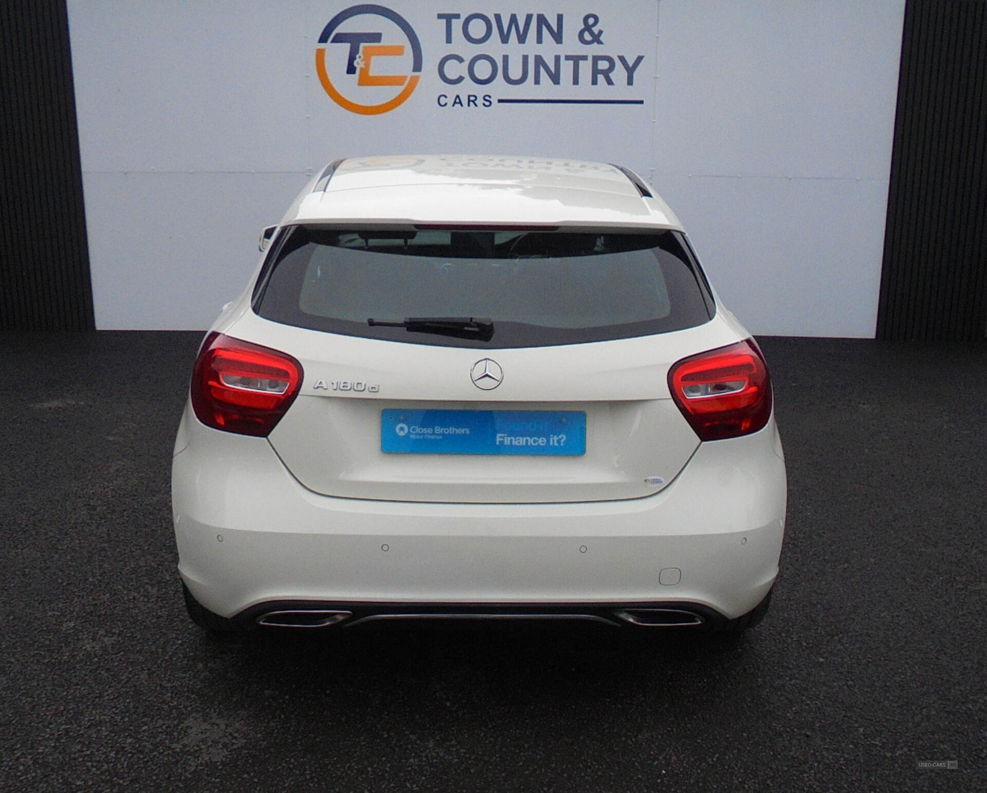 Car Thumbnail 3