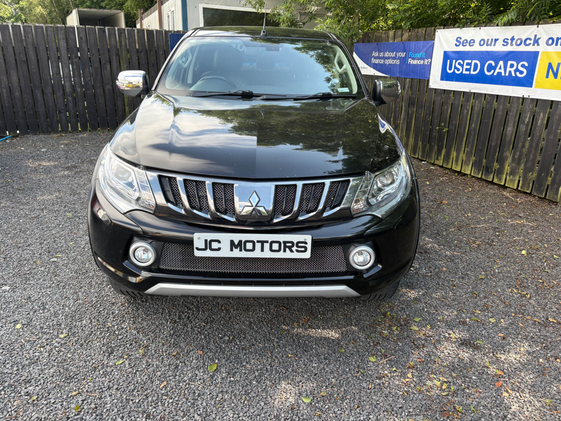 May 2019 Mitsubishi L200 Double Cab DI-D 178 Barbarian 4WD