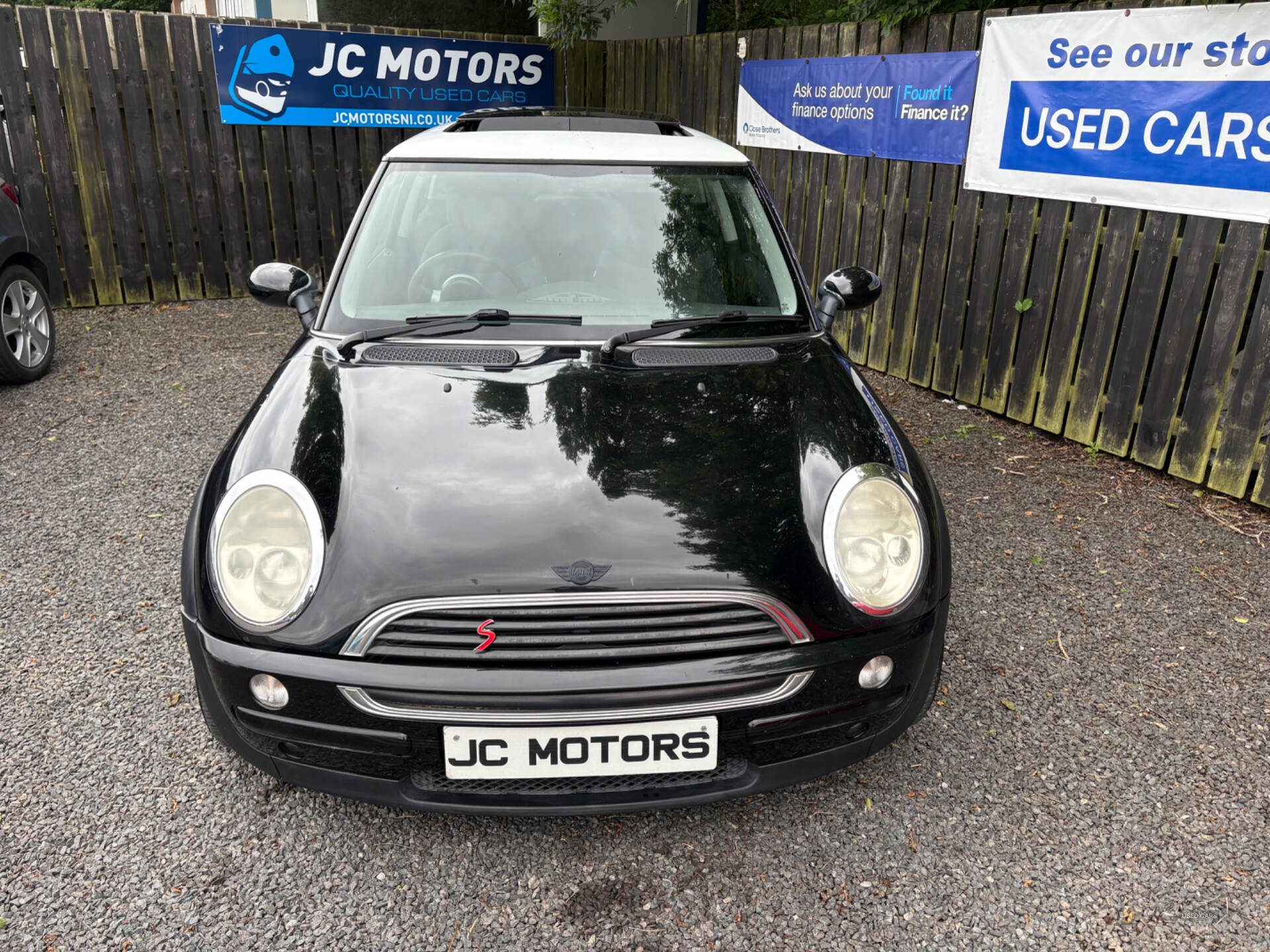 Feb 2004 MINI Hatch 1.6 One 3dr