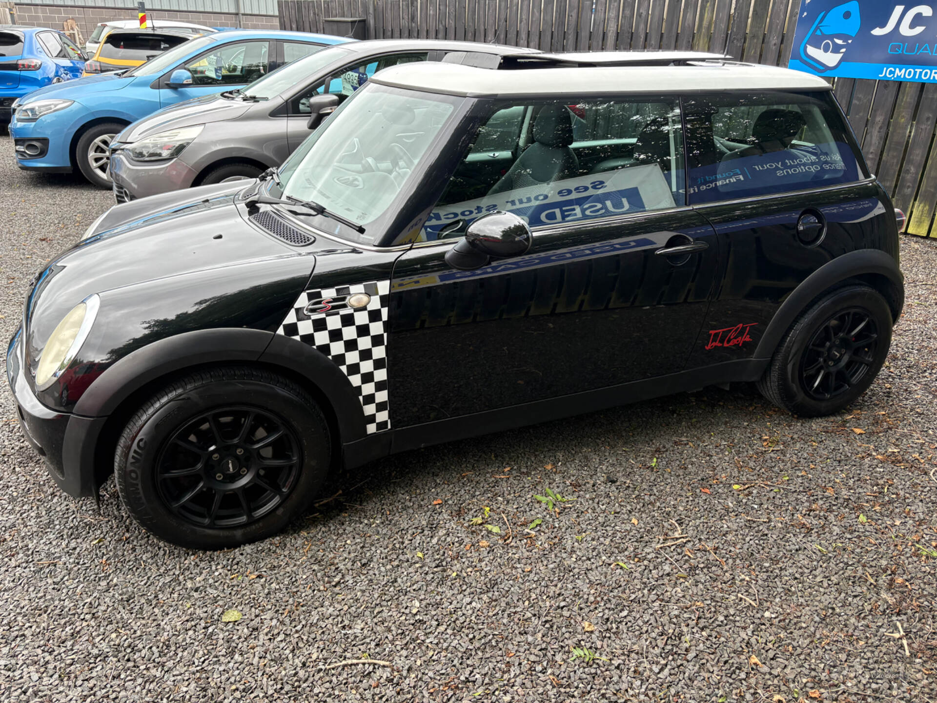 Feb 2004 MINI Hatch 1.6 One 3dr