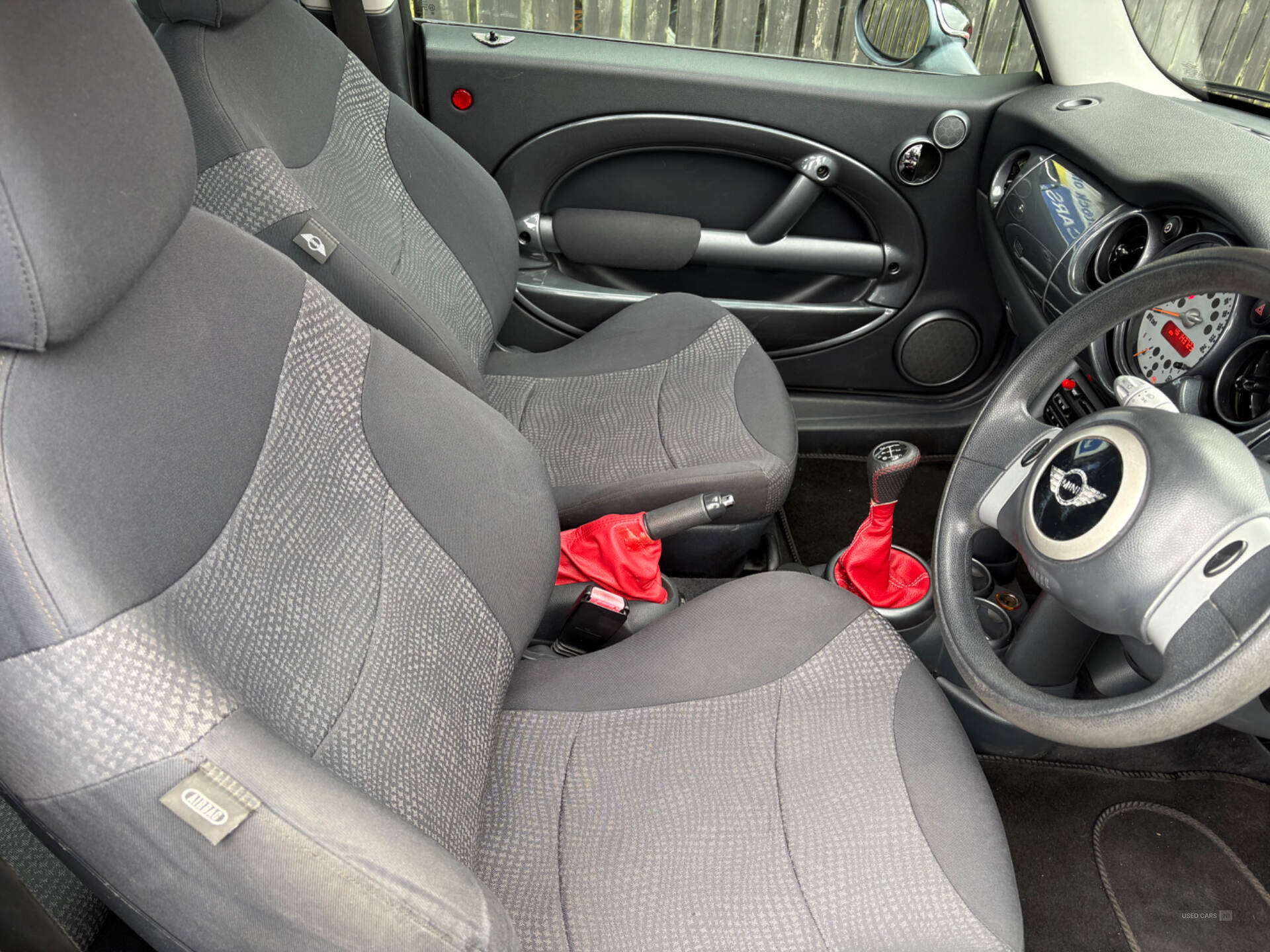 Feb 2004 MINI Hatch 1.6 One 3dr