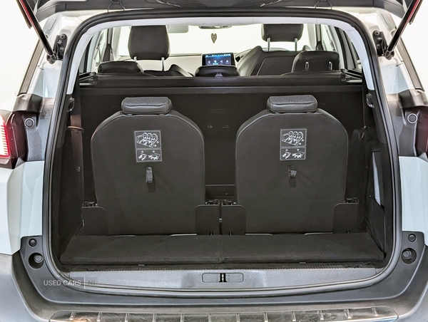 Peugeot 5008 DIESEL ESTATE in Antrim