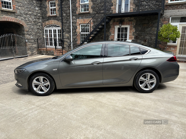 Vauxhall Insignia DIESEL GRAND SPORT in Antrim