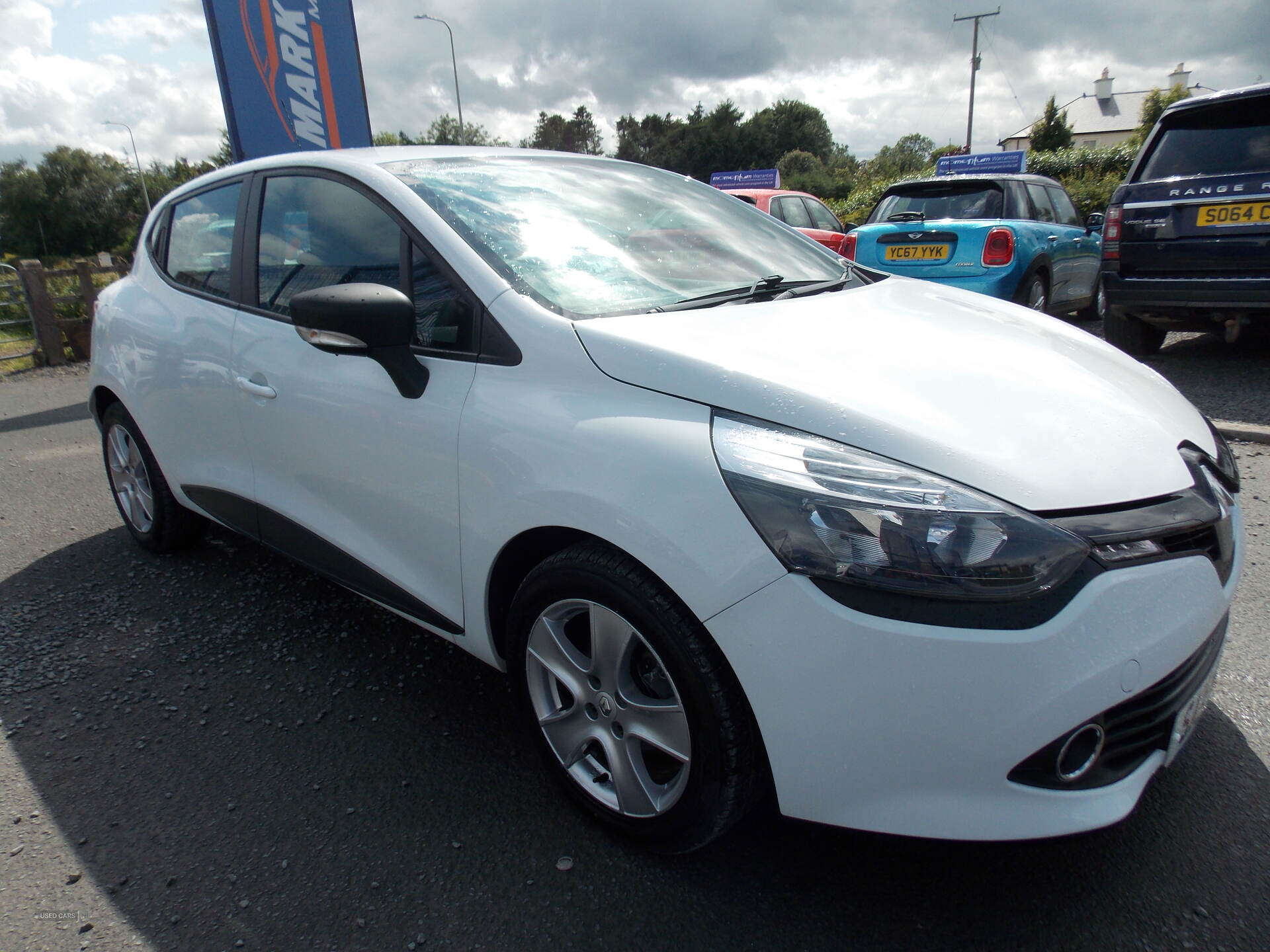 Mar 2016 Renault Clio 1.2 16V Play 5dr