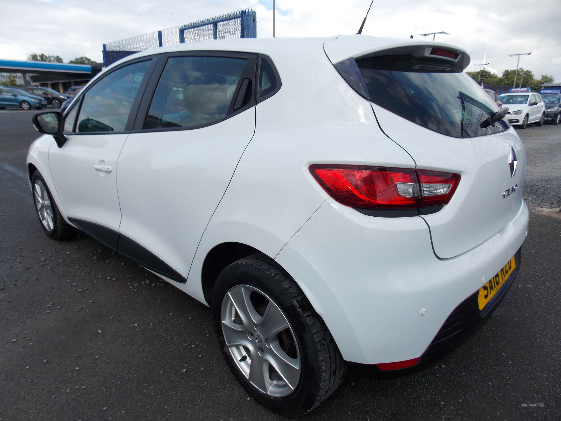 Mar 2016 Renault Clio 1.2 16V Play 5dr