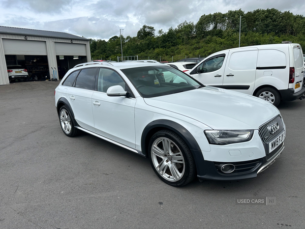Audi A4 DIESEL ALLROAD ESTATE in Down