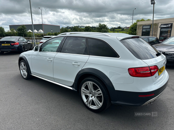 Audi A4 DIESEL ALLROAD ESTATE in Down
