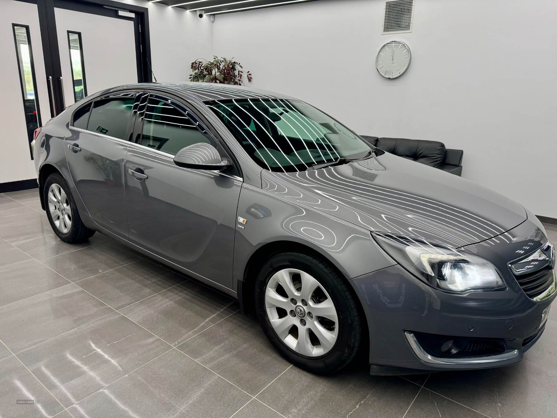 Vauxhall Insignia DIESEL HATCHBACK in Derry / Londonderry