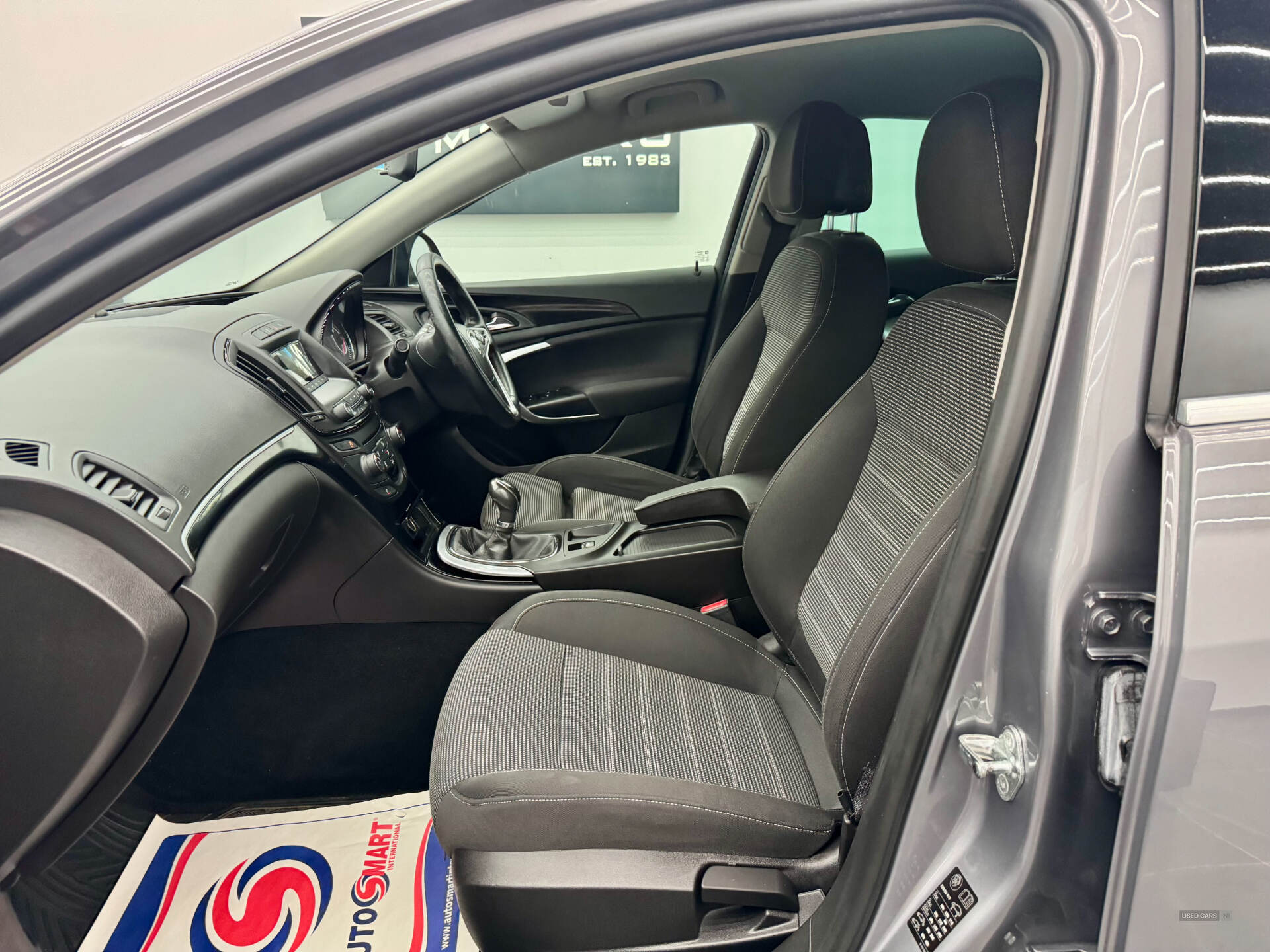 Vauxhall Insignia DIESEL HATCHBACK in Derry / Londonderry