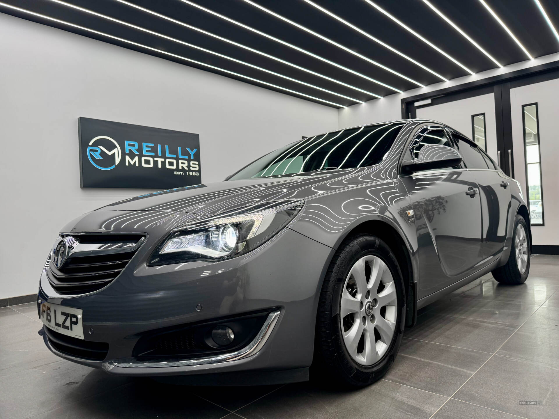 Vauxhall Insignia DIESEL HATCHBACK in Derry / Londonderry