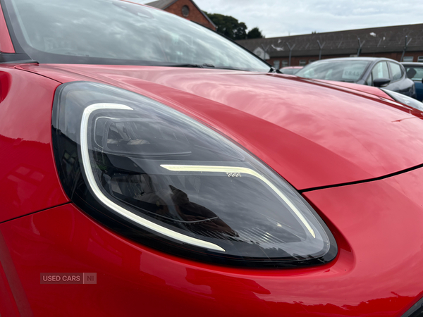 Ford Puma HATCHBACK SPECIAL EDITIONS in Down