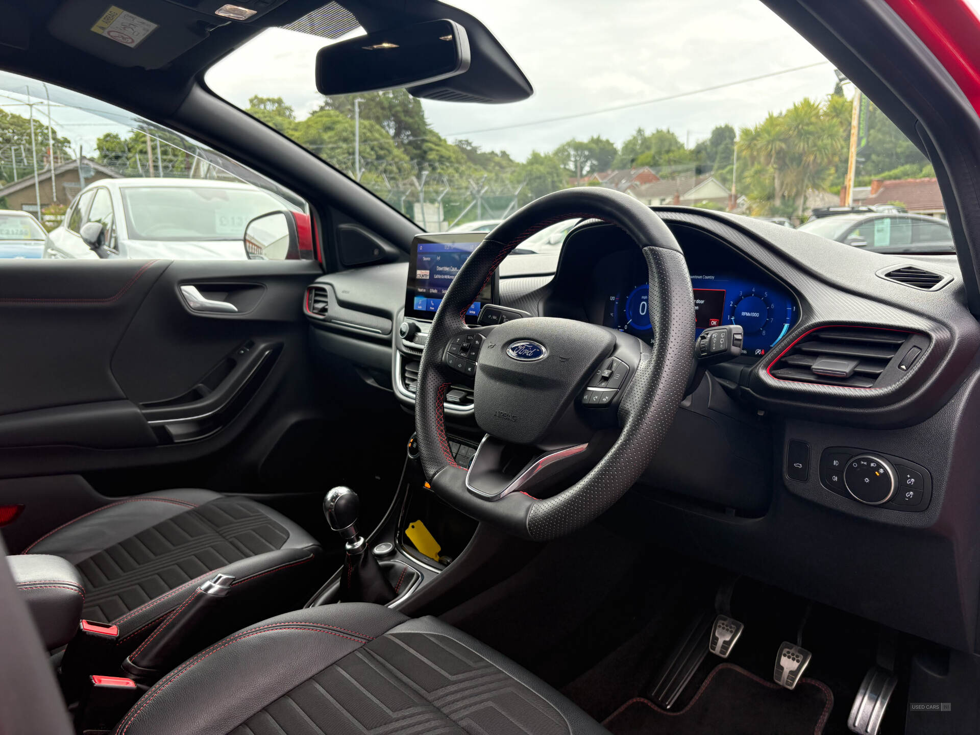 Ford Puma HATCHBACK SPECIAL EDITIONS in Down