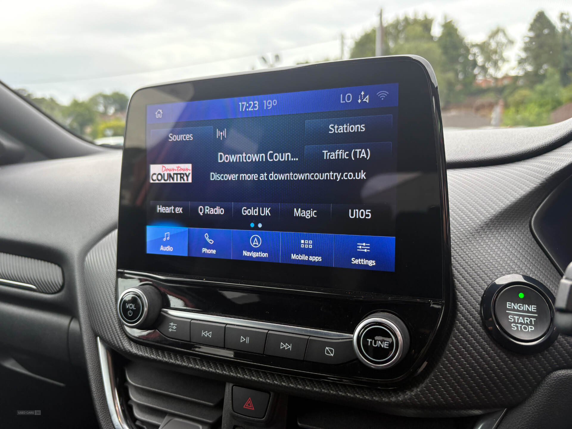 Ford Puma HATCHBACK SPECIAL EDITIONS in Down