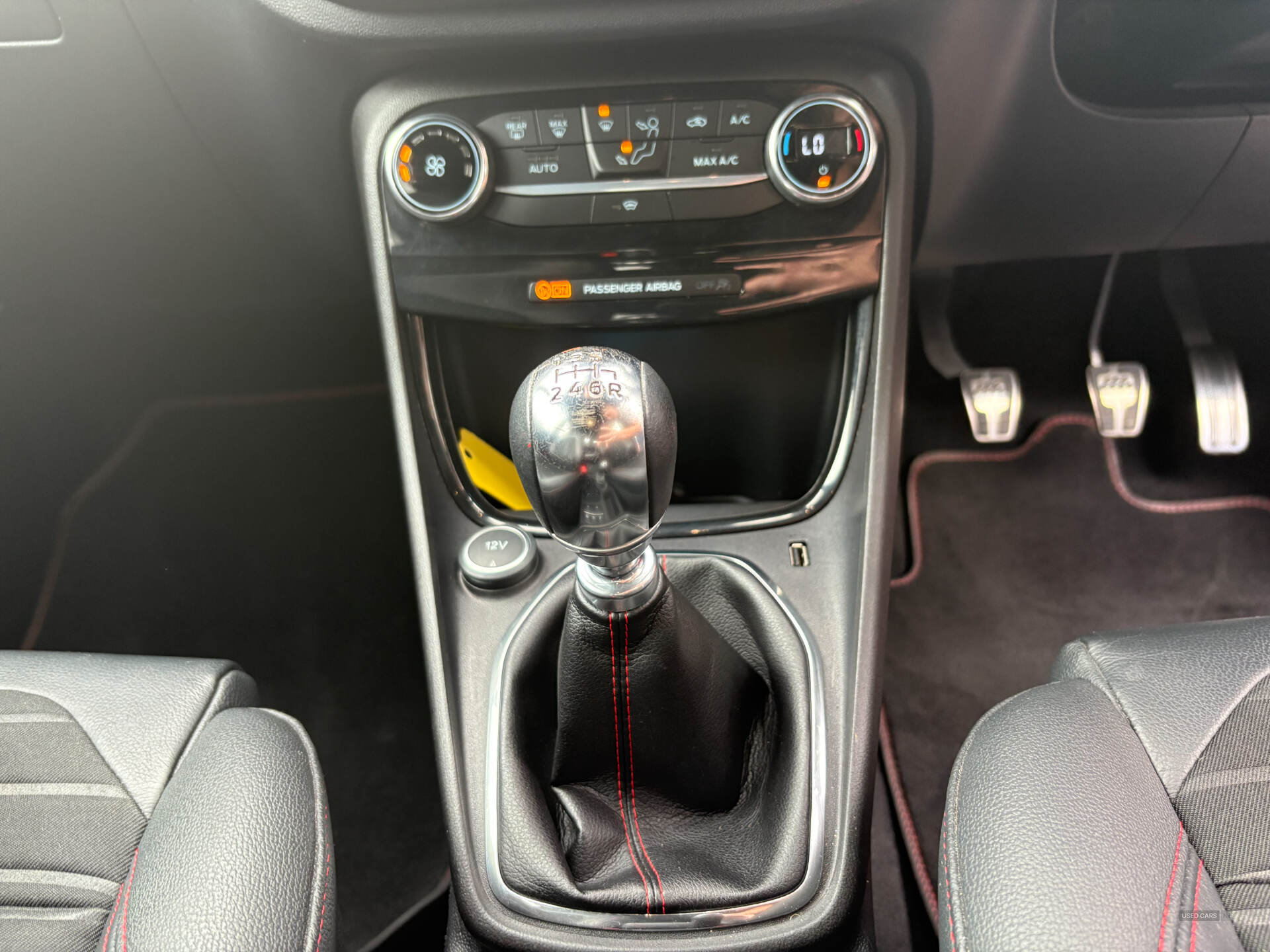 Ford Puma HATCHBACK SPECIAL EDITIONS in Down