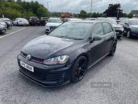 Volkswagen Golf HATCHBACK in Down
