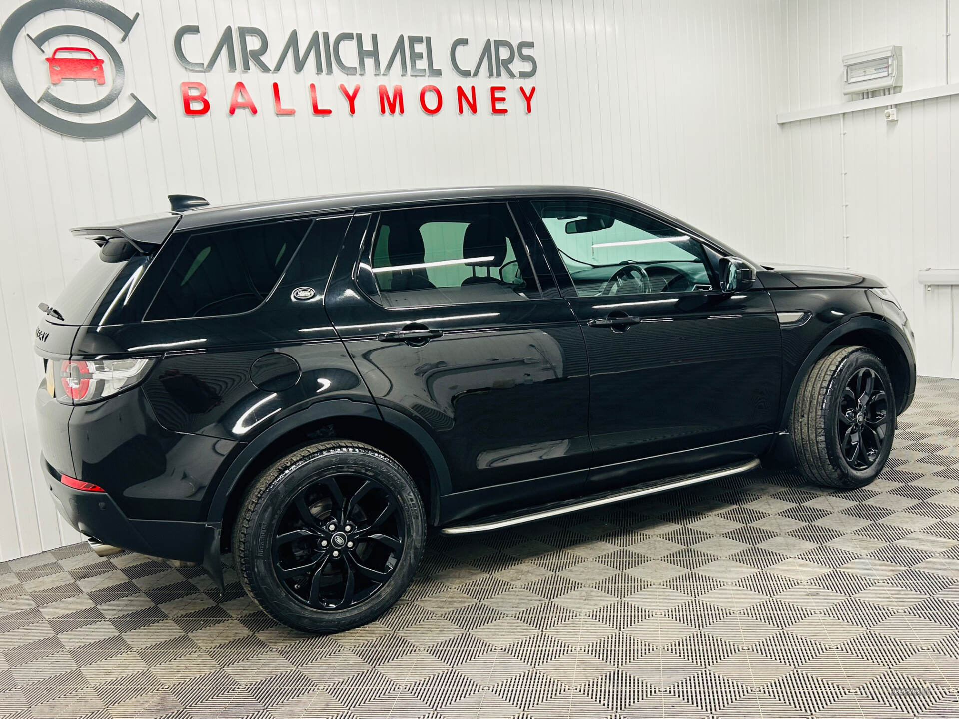 Land Rover Discovery Sport DIESEL SW in Antrim