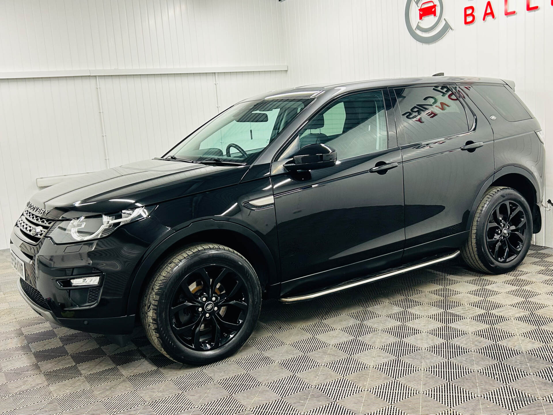 Land Rover Discovery Sport DIESEL SW in Antrim