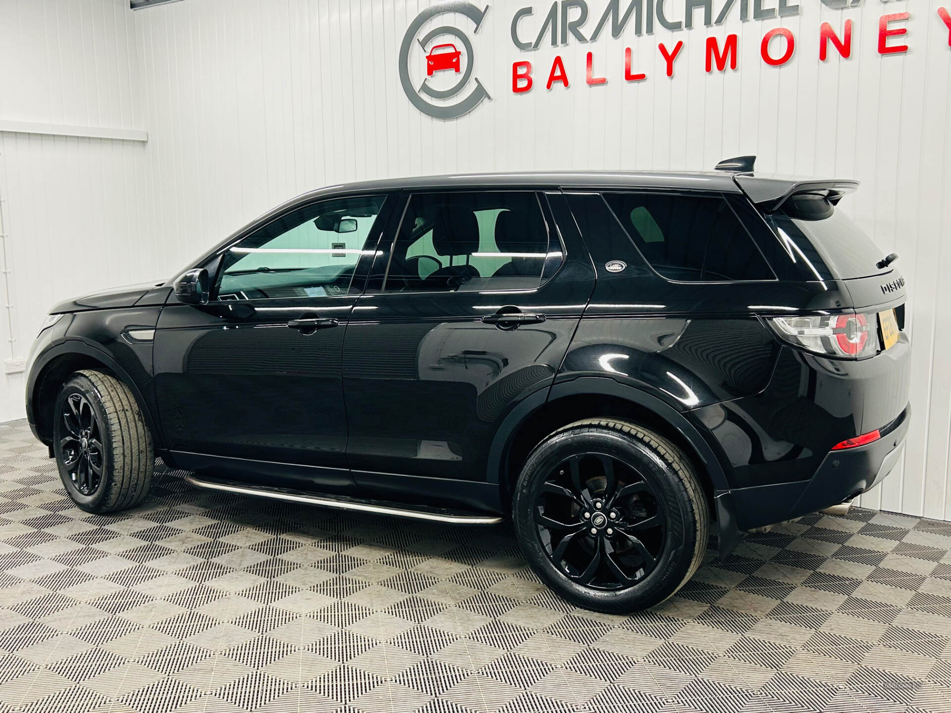 Land Rover Discovery Sport DIESEL SW in Antrim