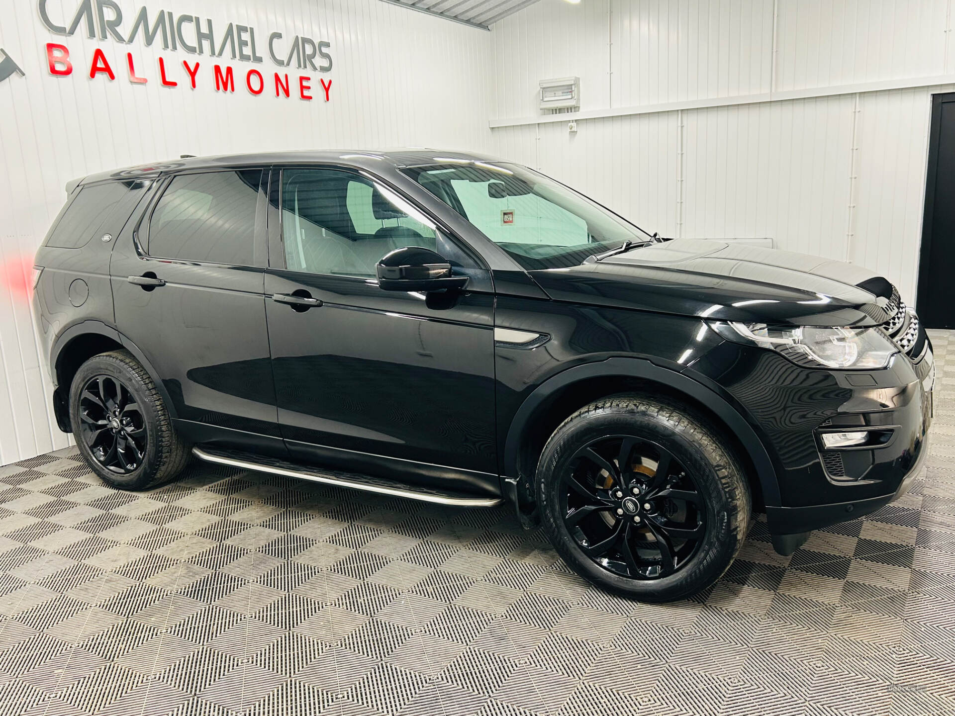Land Rover Discovery Sport DIESEL SW in Antrim