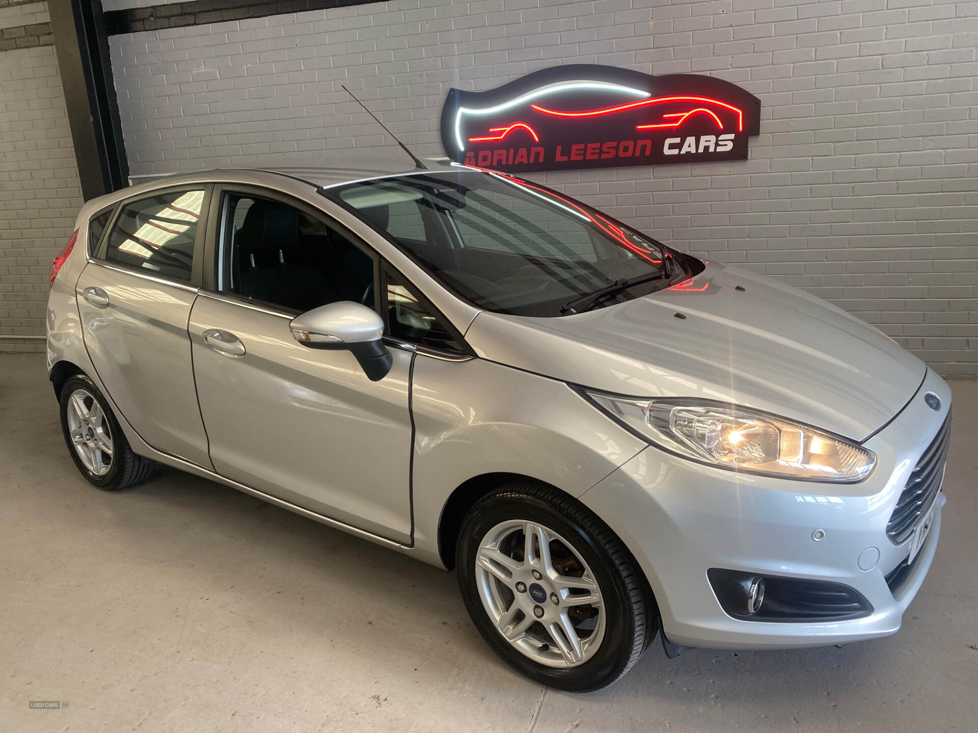 Sep 2013 Ford Fiesta 1.6 Zetec 5dr Powershift