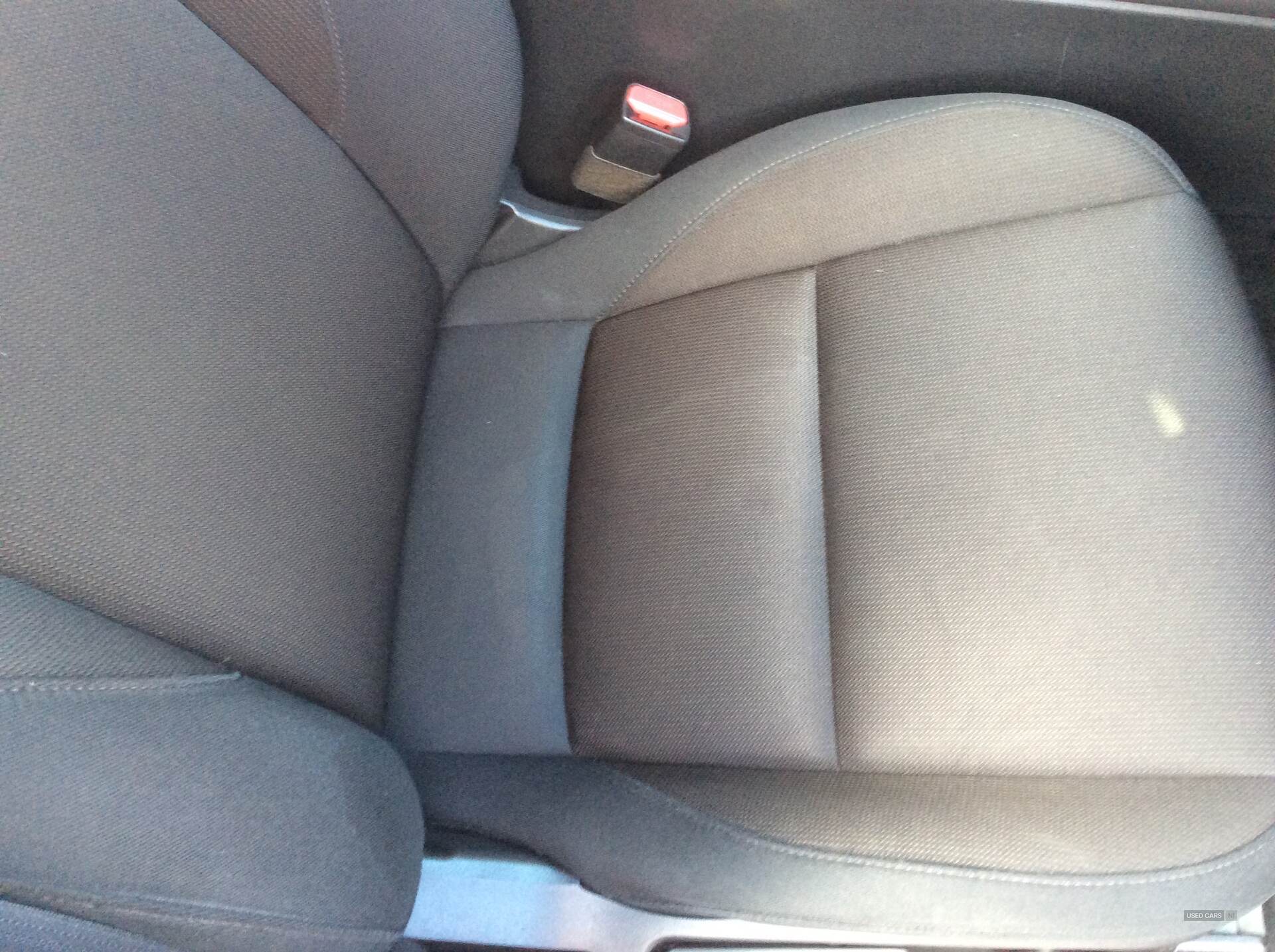 May 2019 Mazda 3 2.0 Skyactiv G MHEV SE-L Lux 5dr Auto