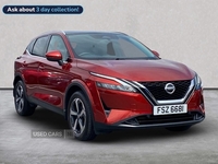 Nissan Qashqai 1.3 Dig-T Mh N-Connecta [Glass Roof] 5Dr in Down