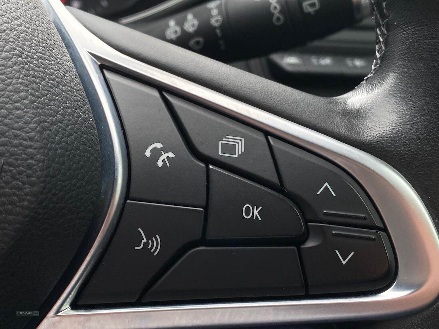 Dec 2019 Renault Clio 1.0 Tce 100 Iconic 5Dr