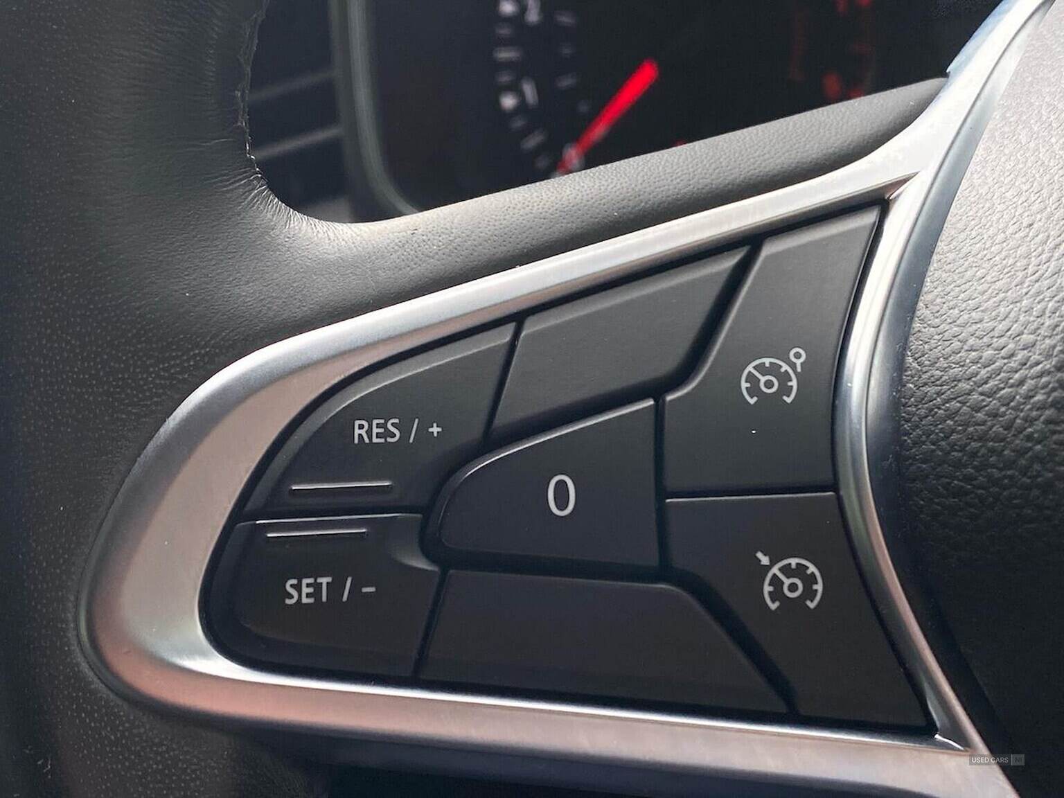 Dec 2019 Renault Clio 1.0 Tce 100 Iconic 5Dr