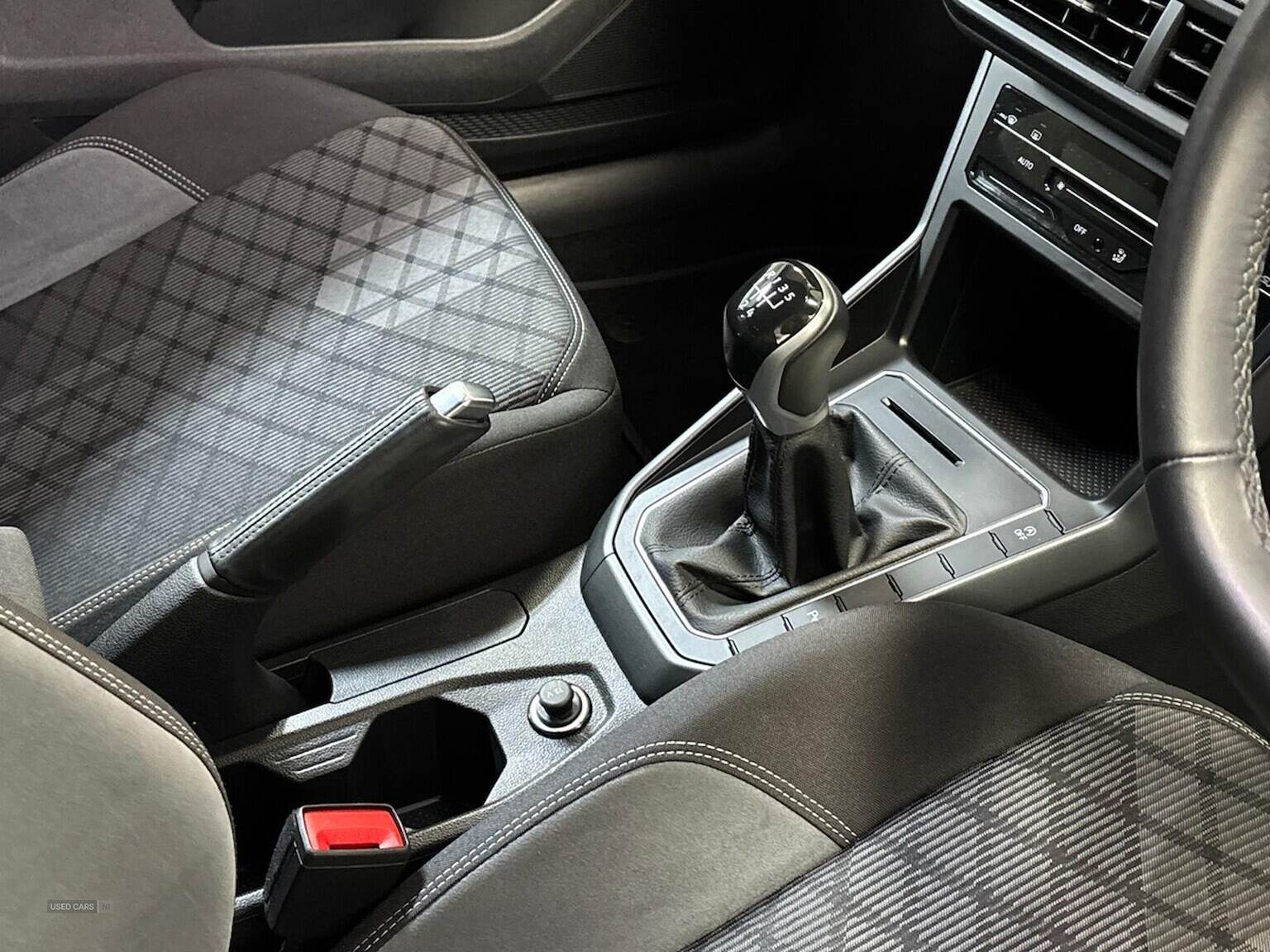 Nov 2022 Volkswagen Polo 1.0 Tsi R-Line 5Dr