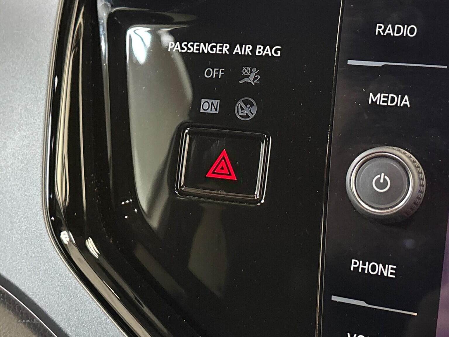 Nov 2022 Volkswagen Polo 1.0 Tsi R-Line 5Dr