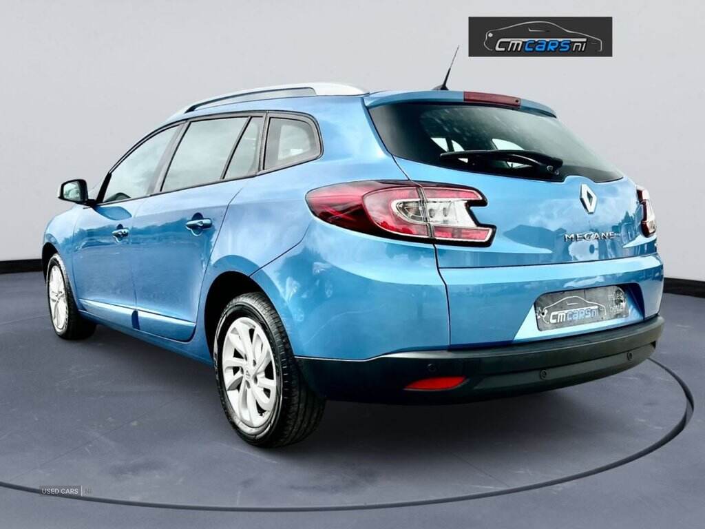 2016 Renault Megane 1.5 dCi Dynamique Nav Sport Tourer 5dr Diesel Manual Euro 6 (s/s) (110 ps)