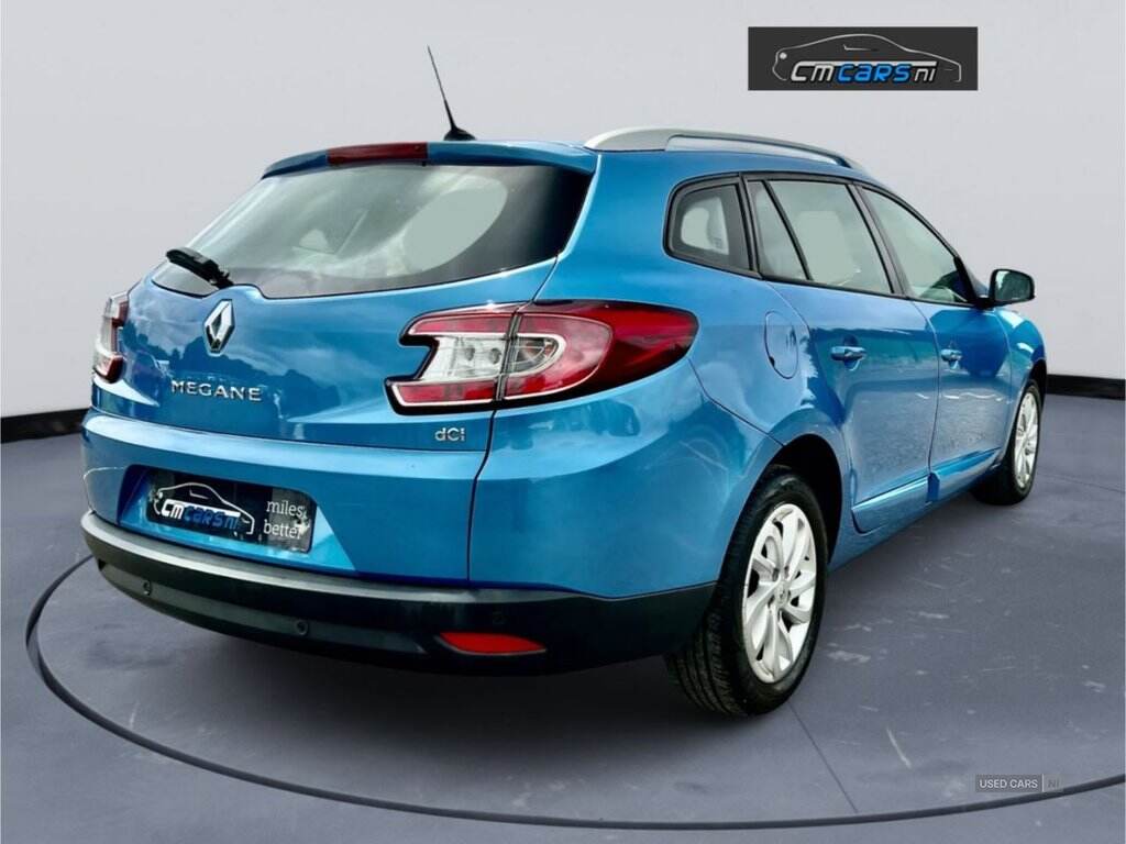 2016 Renault Megane 1.5 dCi Dynamique Nav Sport Tourer 5dr Diesel Manual Euro 6 (s/s) (110 ps)