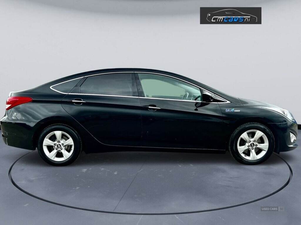 Jan 2015 Hyundai i40 1.7 CRDi [136] Blue Drive Premium 4dr