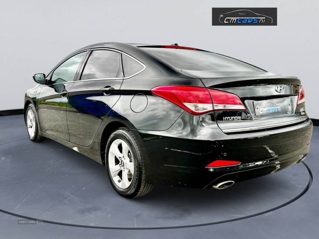 Jan 2015 Hyundai i40 1.7 CRDi [136] Blue Drive Premium 4dr