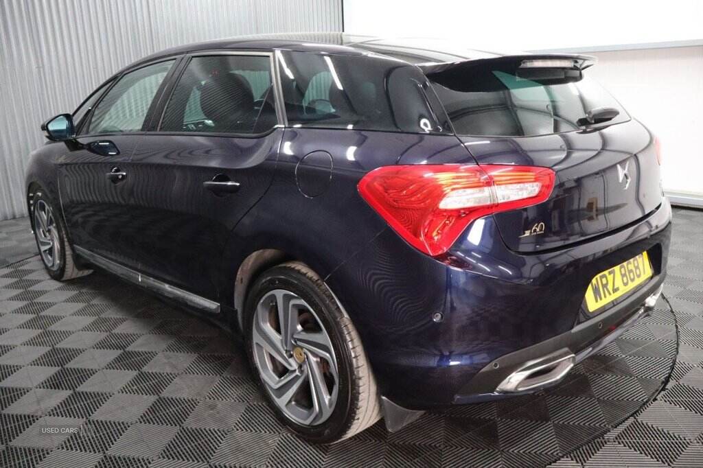  2016 DS AUTOMOBILES DS 5 2.0 BlueHDi 1955 Hatchback 5dr Diesel Manual Euro 6 (s/s) (150 ps) LONG MOT / ONLY &pound;20 ROAD TAX