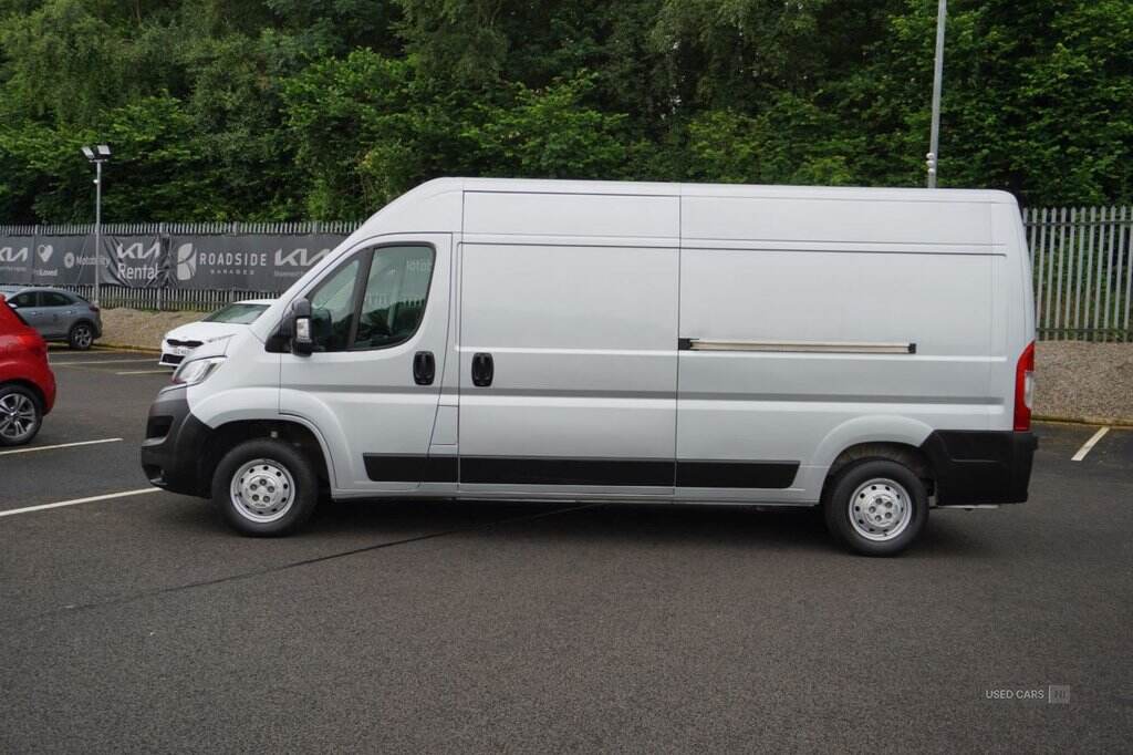 Jun 2022 Citroen Relay 2.2 BlueHDi H2 Van 140ps Enterprise